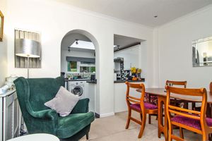 Photo 11- click for photo gallery